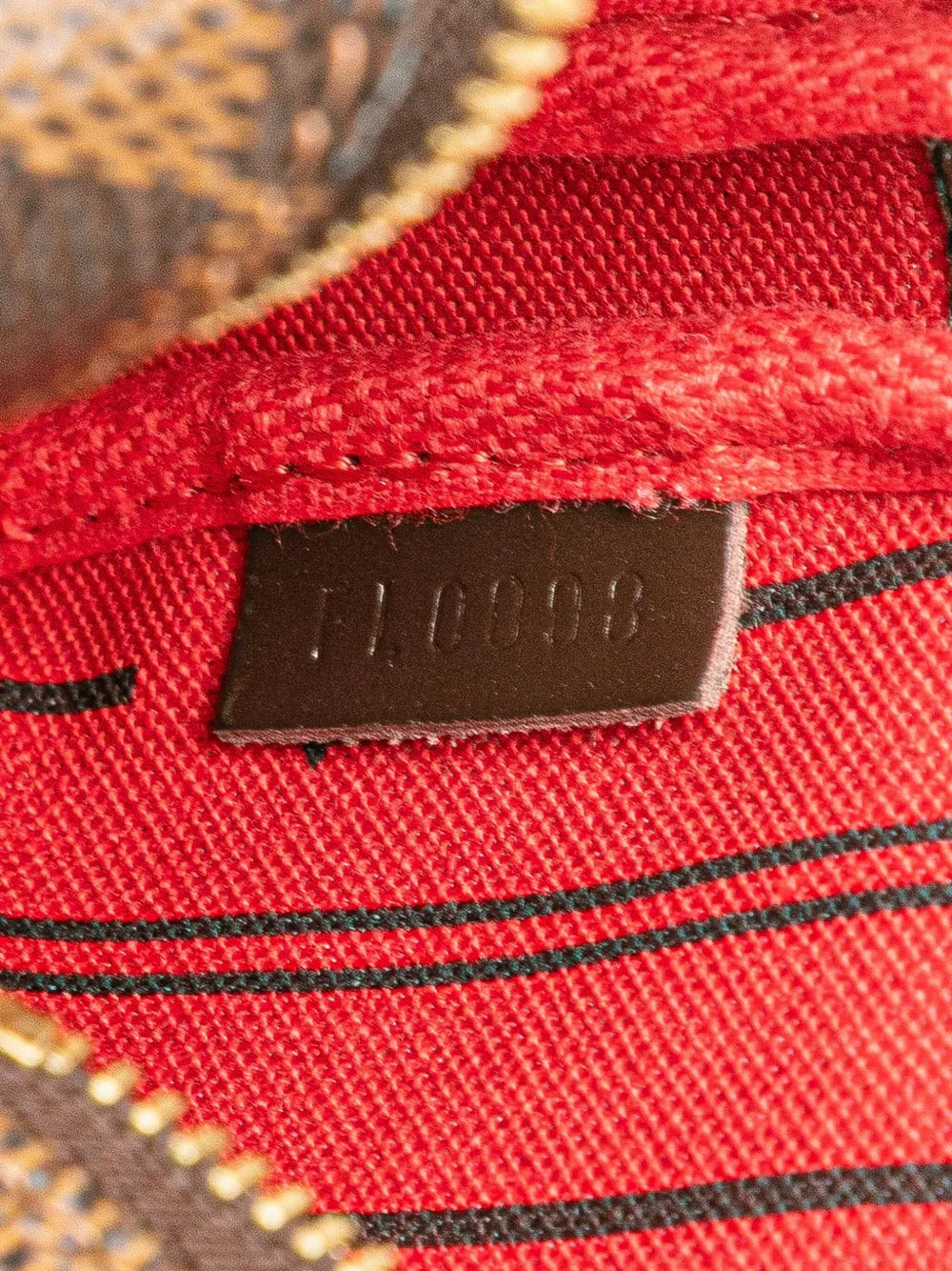 Pre-OwnedLouis Vuitton Pre-Owned2008 Damier Ebene Trunks and Bags Mini Pochette Accessoires handbag
