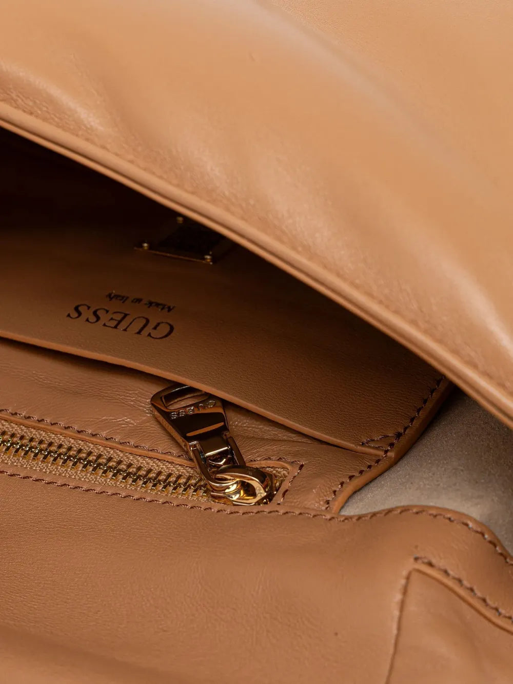GUESS USApuffed leather satchel bag