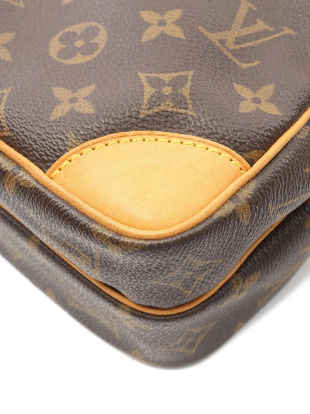 Pre-OwnedLouis Vuitton Pre-Owned2003 Amazon shoulder bag