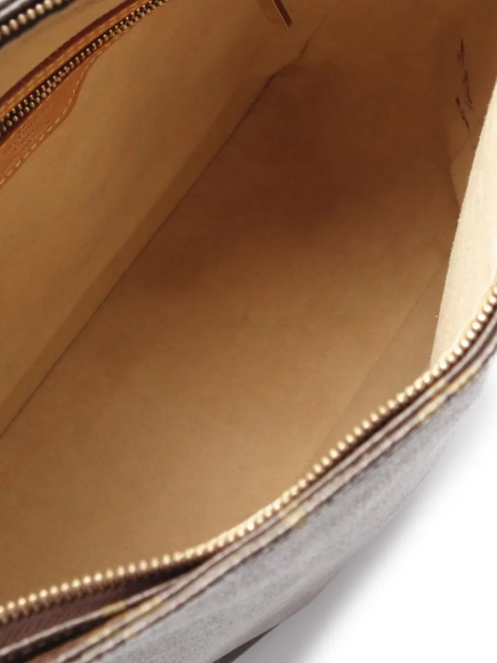 Pre-OwnedLouis Vuitton Pre-Owned2002 Looping GM shoulder bag