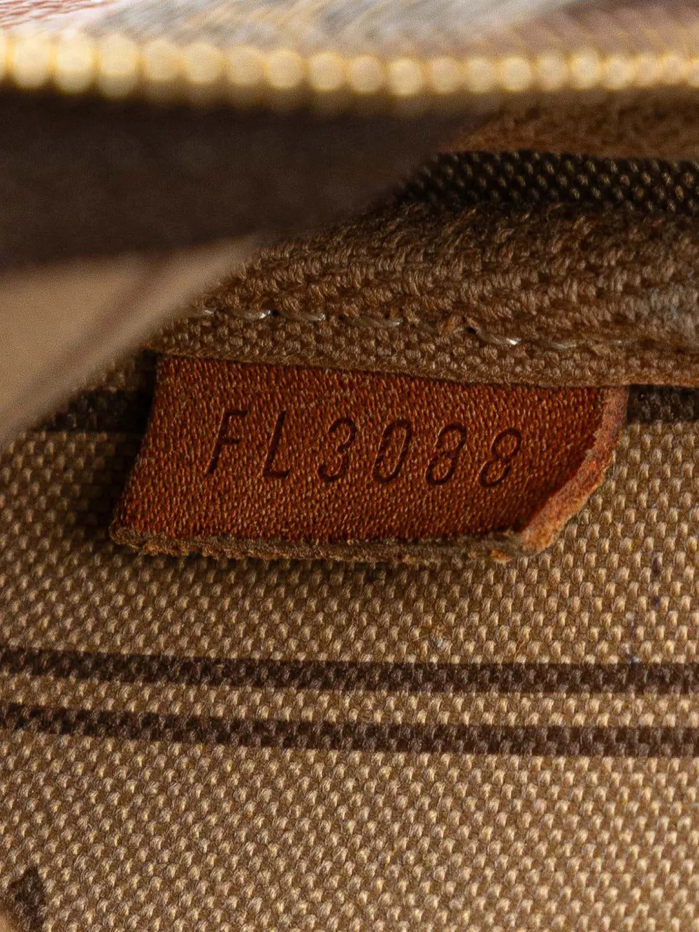 Pre-OwnedLouis Vuitton Pre-Owned2008 Monogram Patch Mini Pochette Accessoires handbag
