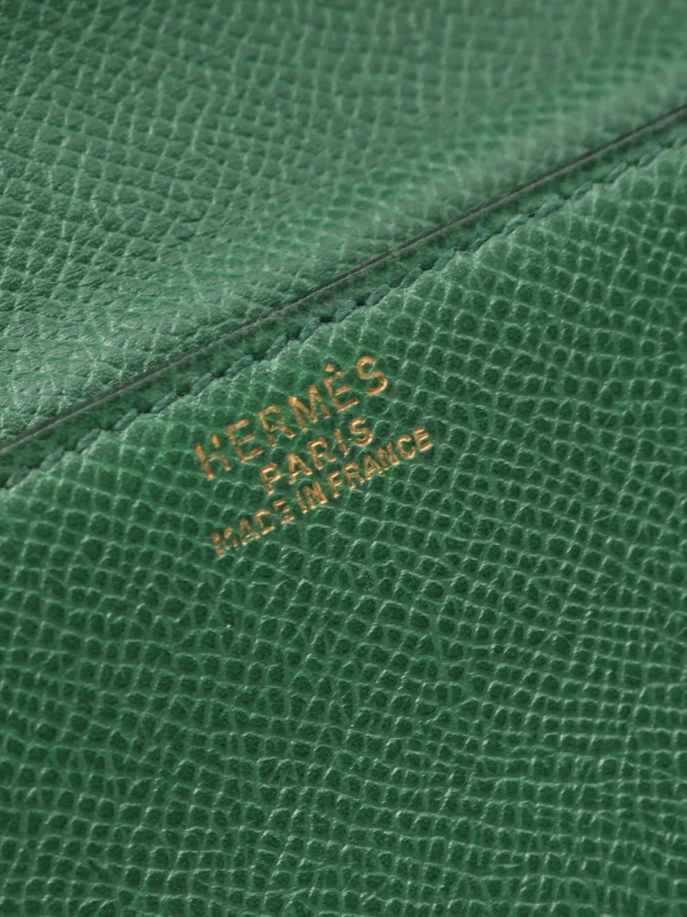 Pre-OwnedHermre-Owned1990 Courchevel clutch bag