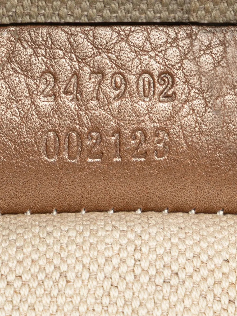 Pre-OwnedGucci Pre-Owned2016-2025 Calfskin Sukey satchel