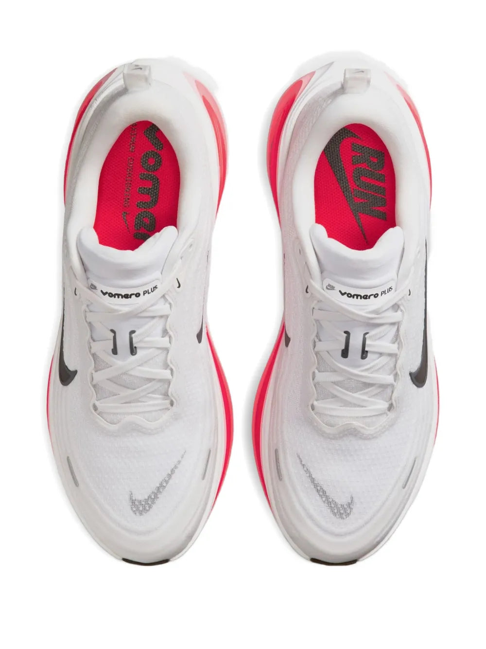 Nike Vomero Plus Sneakers