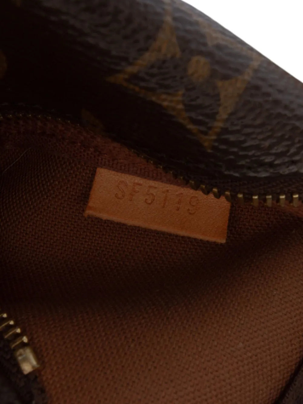 Pre-OwnedLouis Vuitton Pre-Owned2019 Monogram Mini Pochette Accessoires handbag