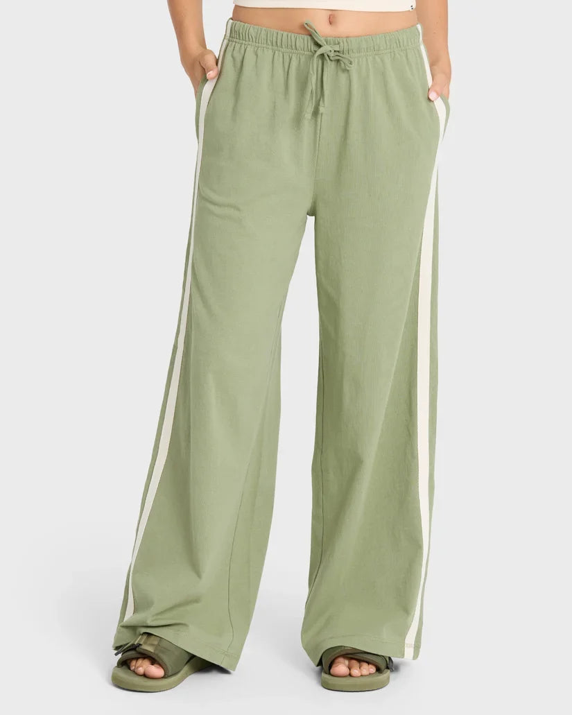 Wave Stamp Knit Pant