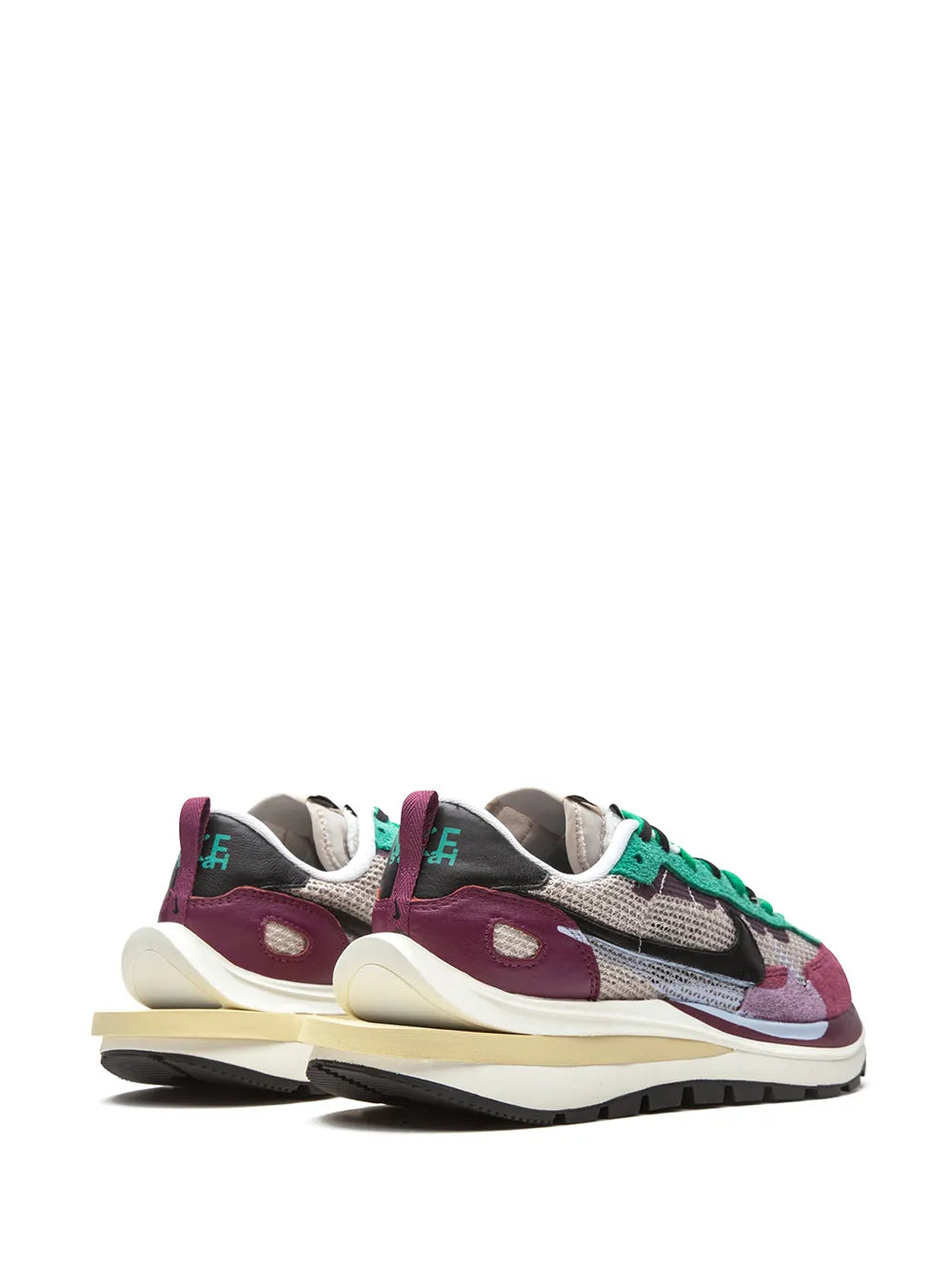 Nike X Sacai Vaporwaffle Villain Red/Neptune Green Sneakers
