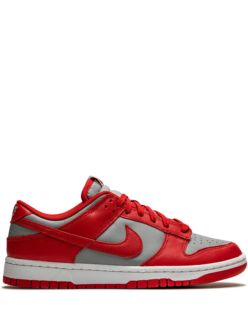 Dunk Low Retro Unlv Sneakers