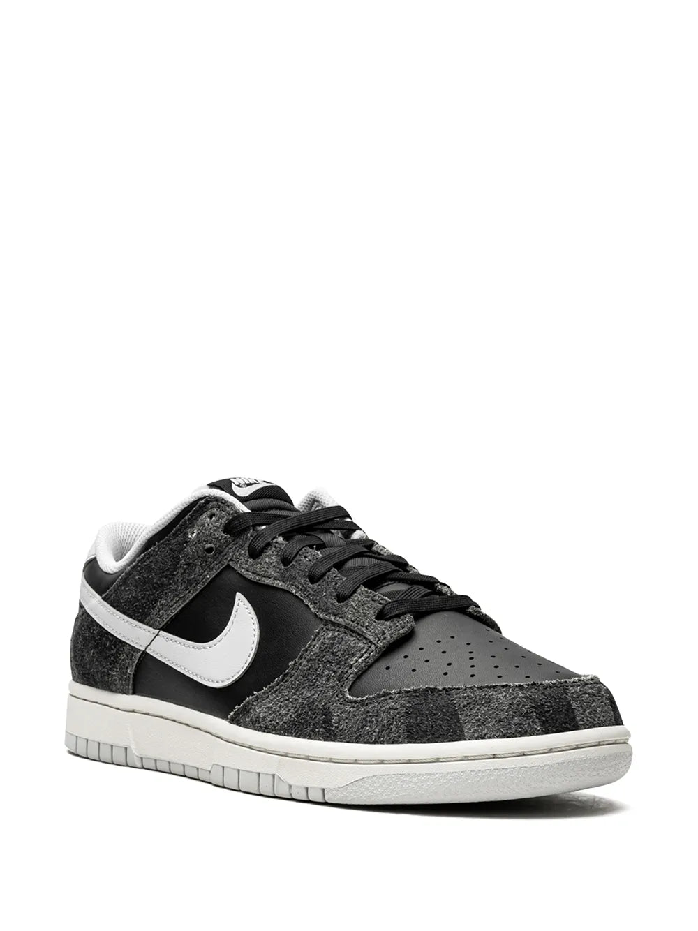 Dunk Low Retro Animal Pack - Zebra Sneakers