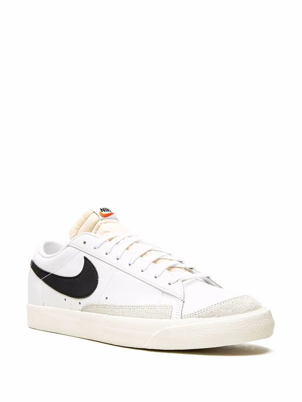 Blazer Low 77 Vintage White/Black Sneakers