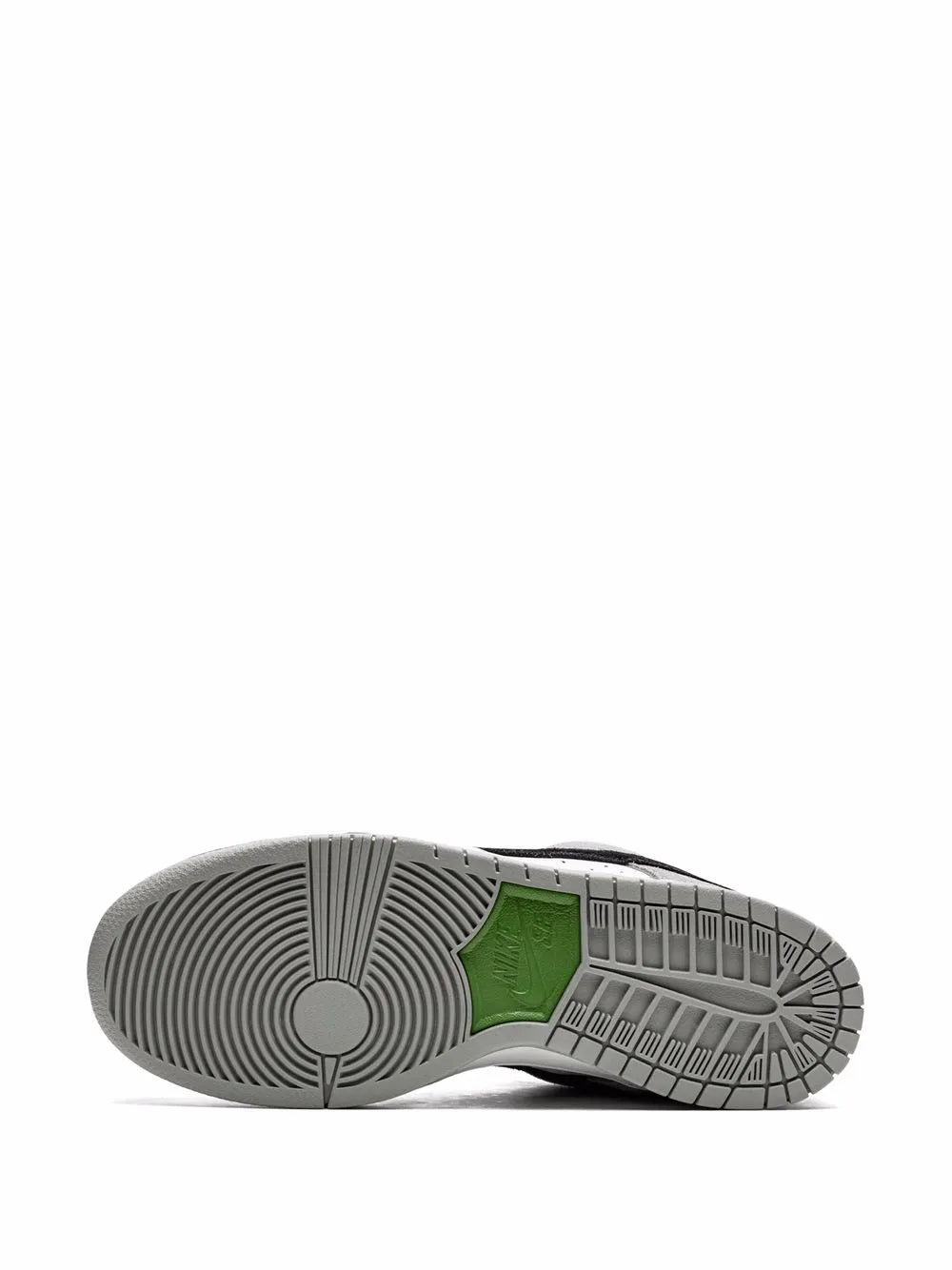 Nike Sb Dunk Low Pro Chlorophyll Sneakers