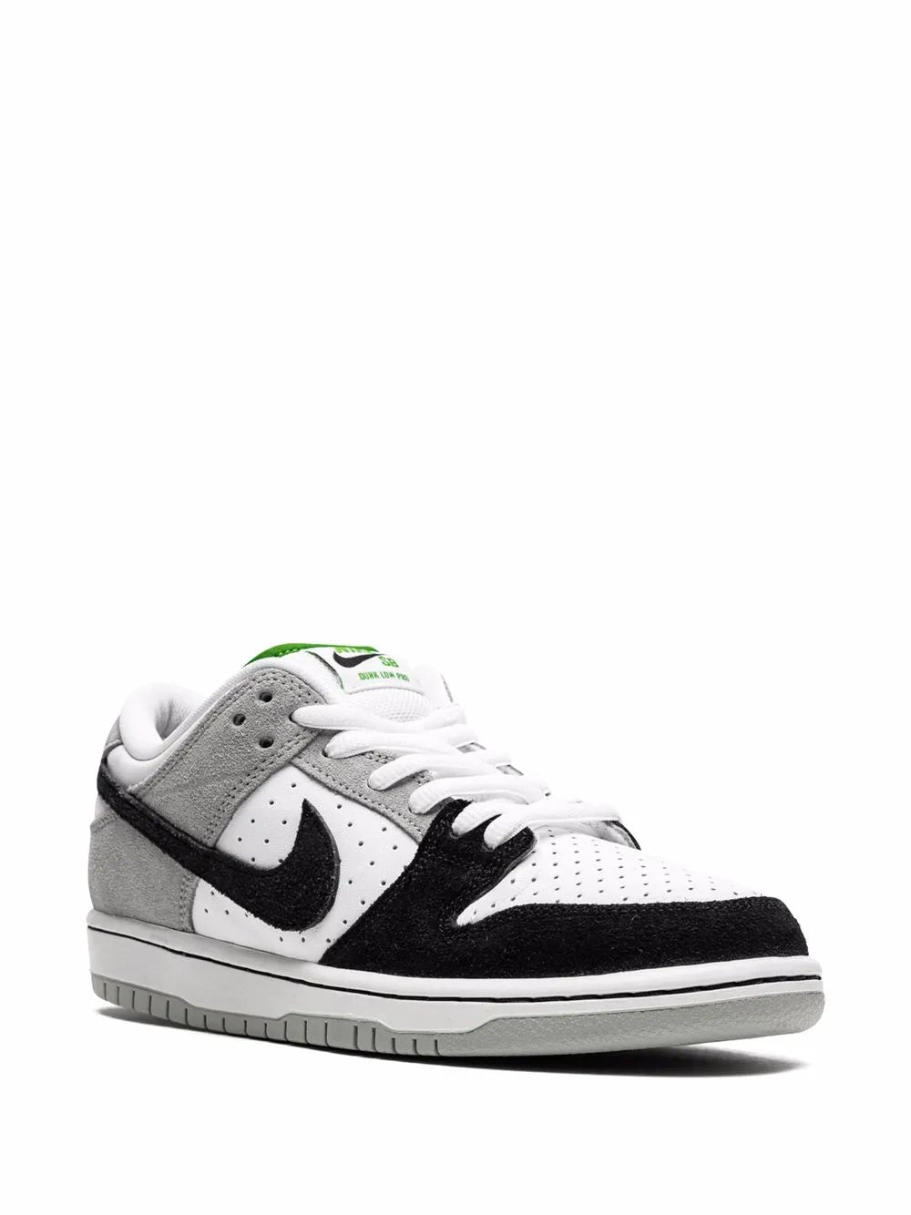 Nike Sb Dunk Low Pro Chlorophyll Sneakers