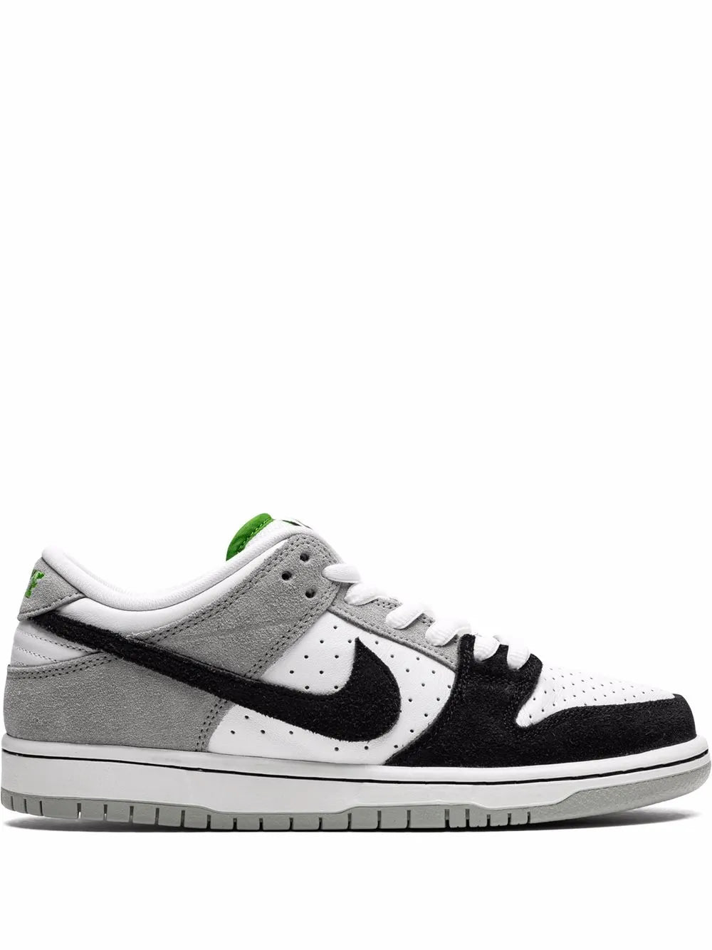 Nike Sb Dunk Low Pro Chlorophyll Sneakers