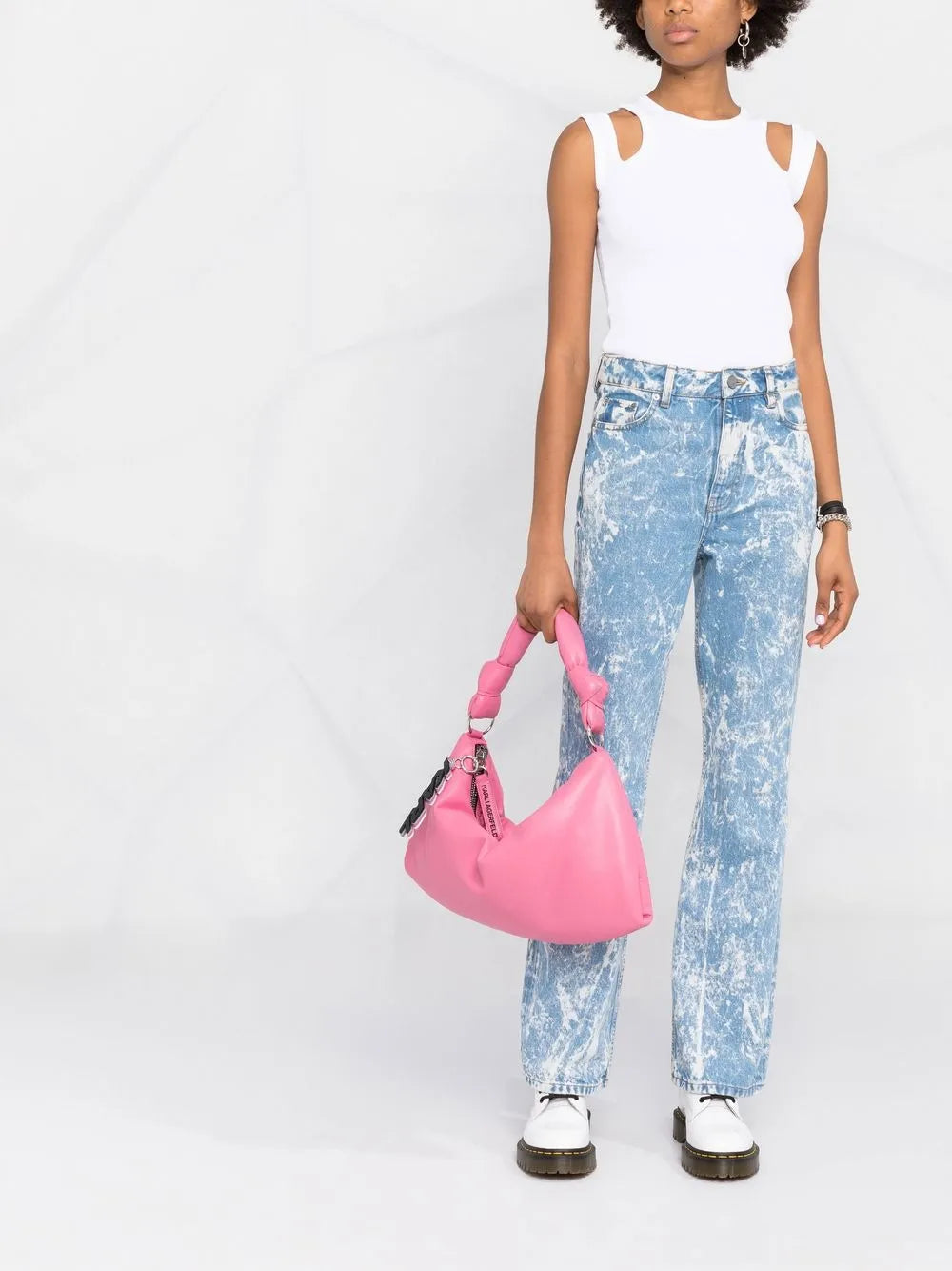 Karl LagerfeldK/Knotted shoulder bag
