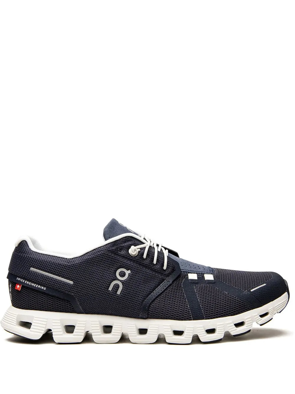 On Running Cloud 5 Low-Top Sneakers