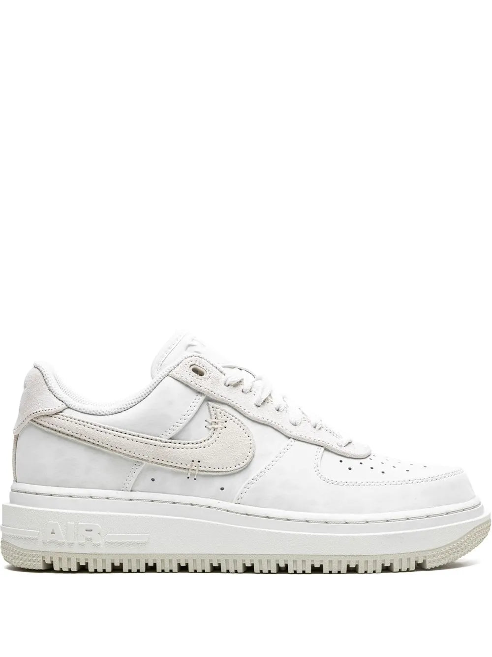 Nike Air Force 1 Luxe