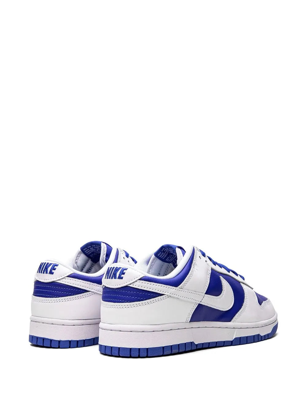 Dunk Low Sneakers