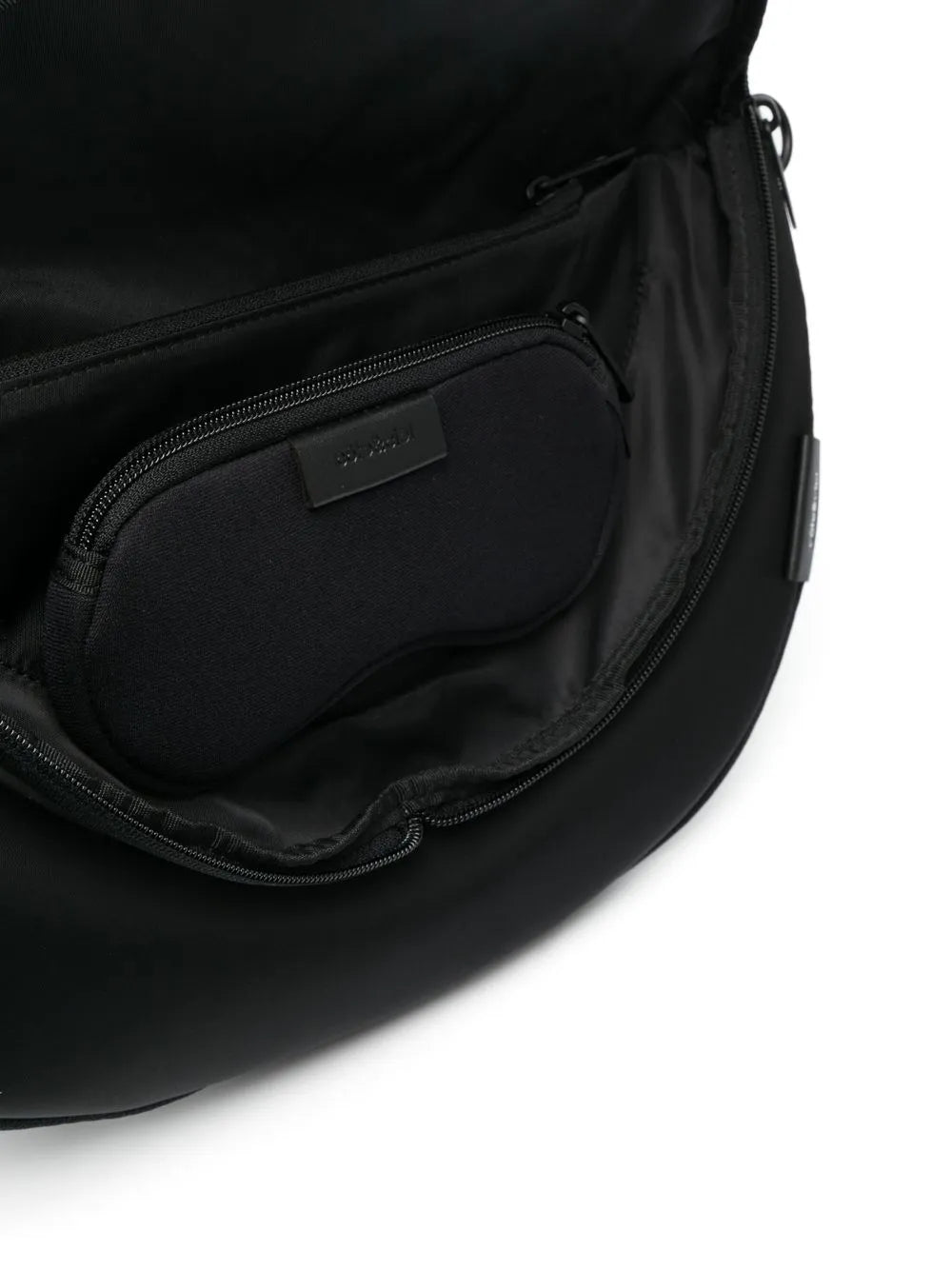 Ce&Cielzipped crossbody bag