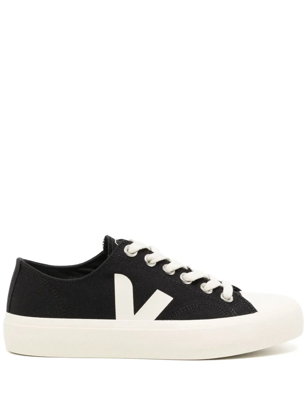 VEJA Wata Ii Pierre Canvas