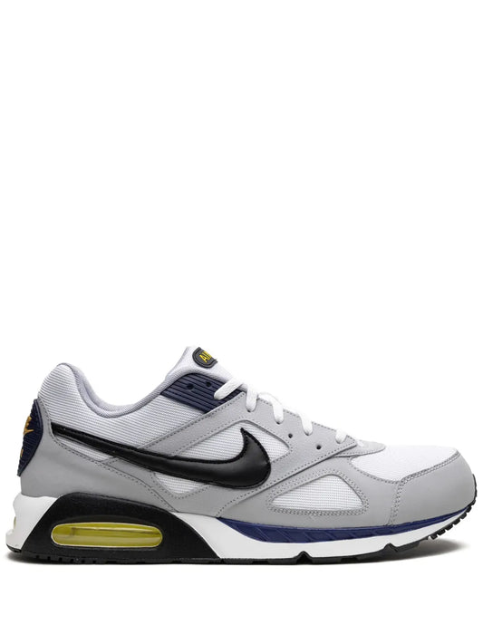 Air Max Ivo Sneakers