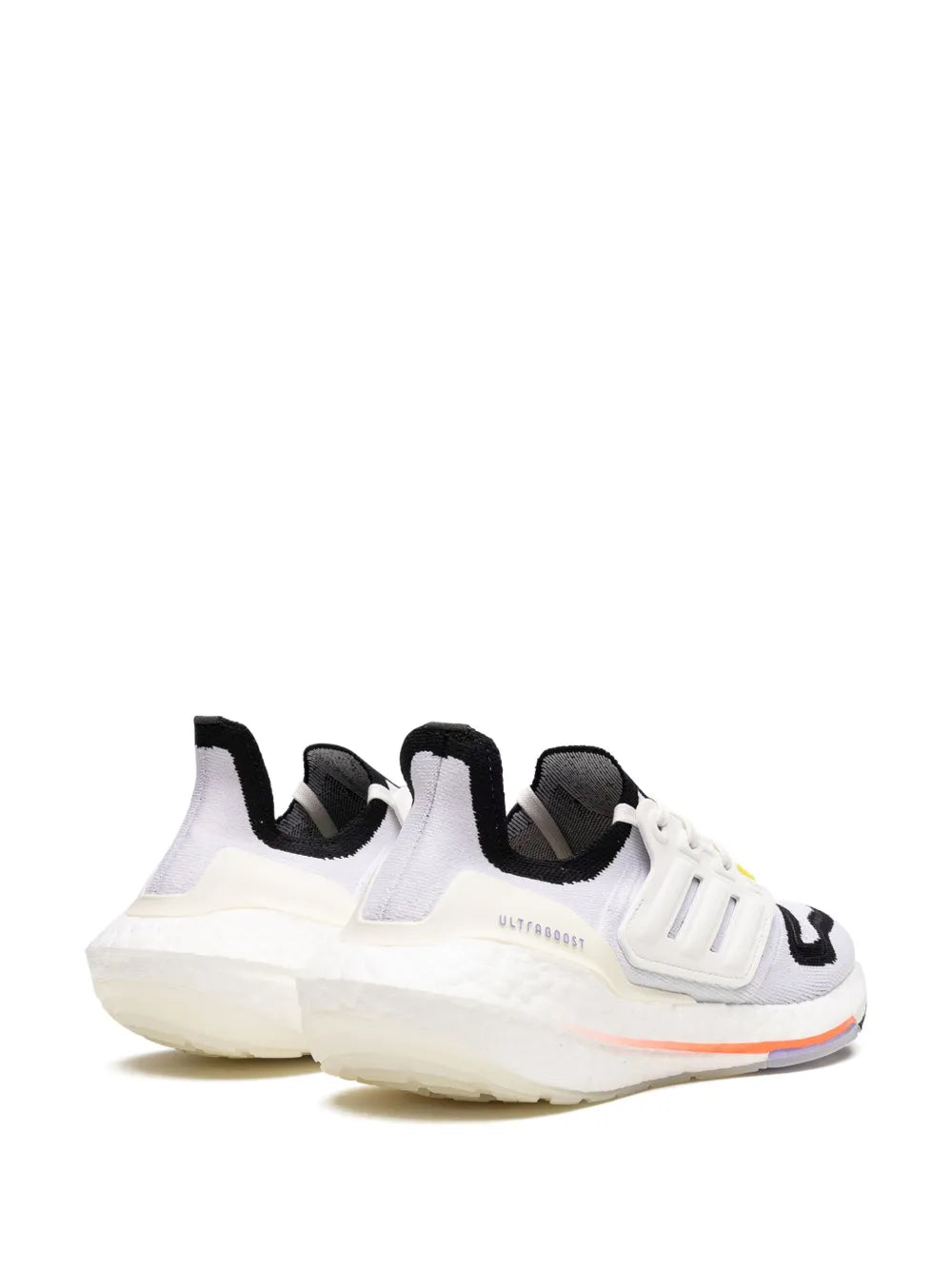 adidas Ultraboost 22