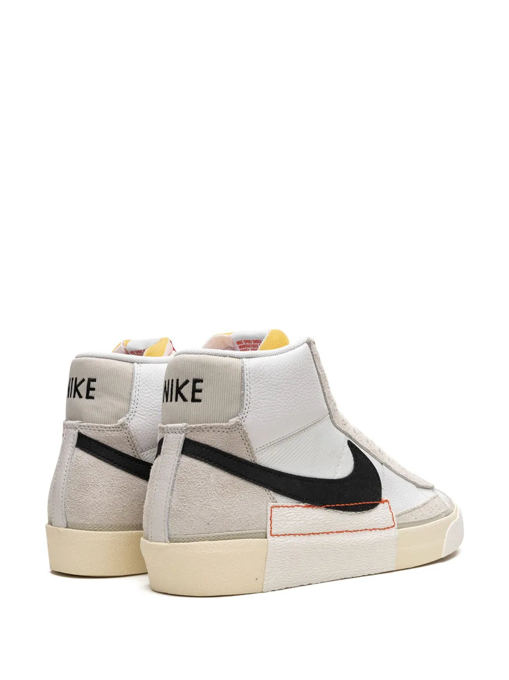 Blazer Mid 77 Sneakers