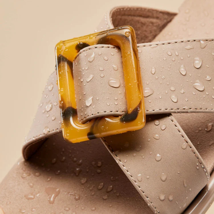 Women's La'i Slide