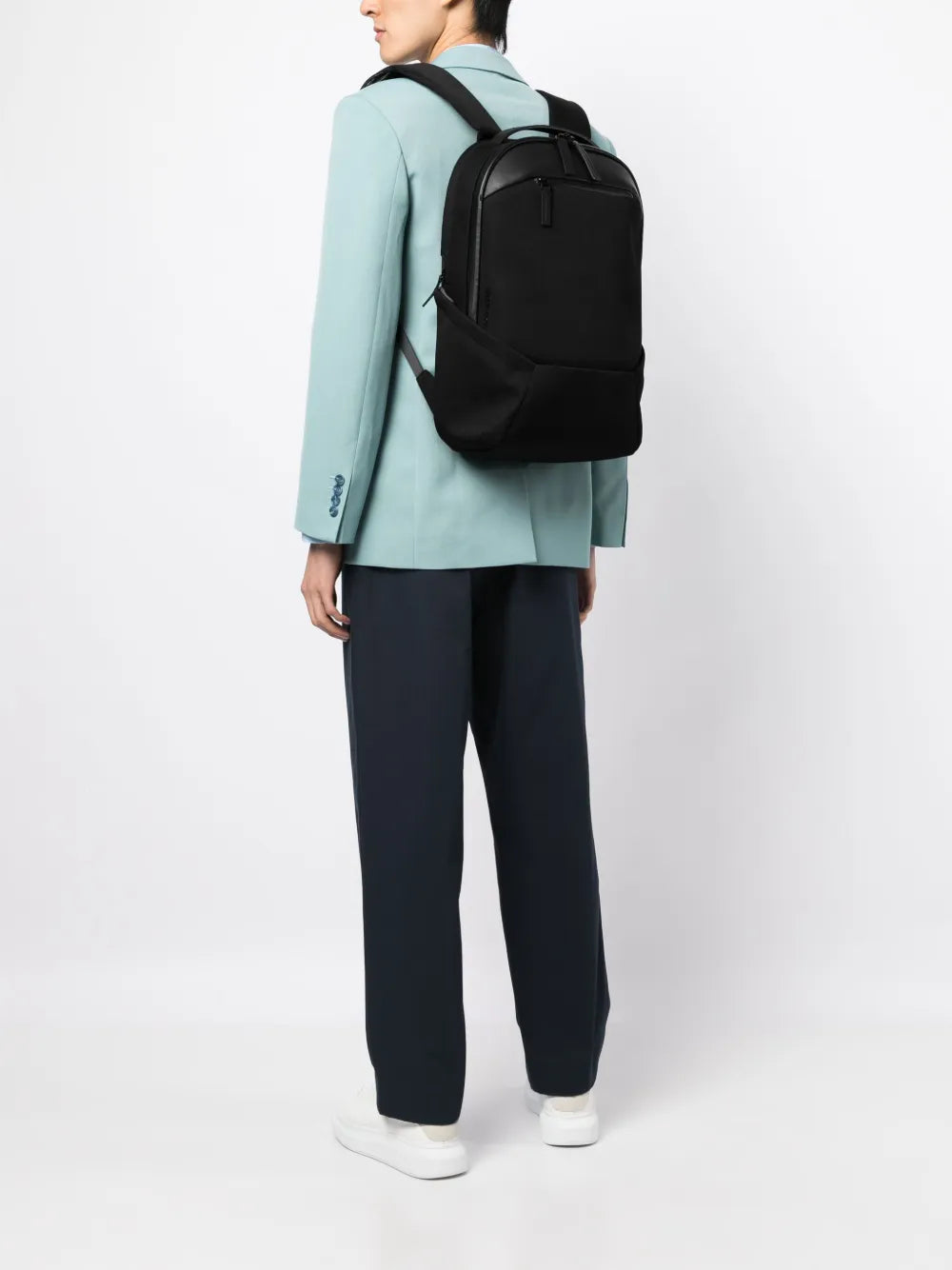 TroubadourApex 3.0 backpack