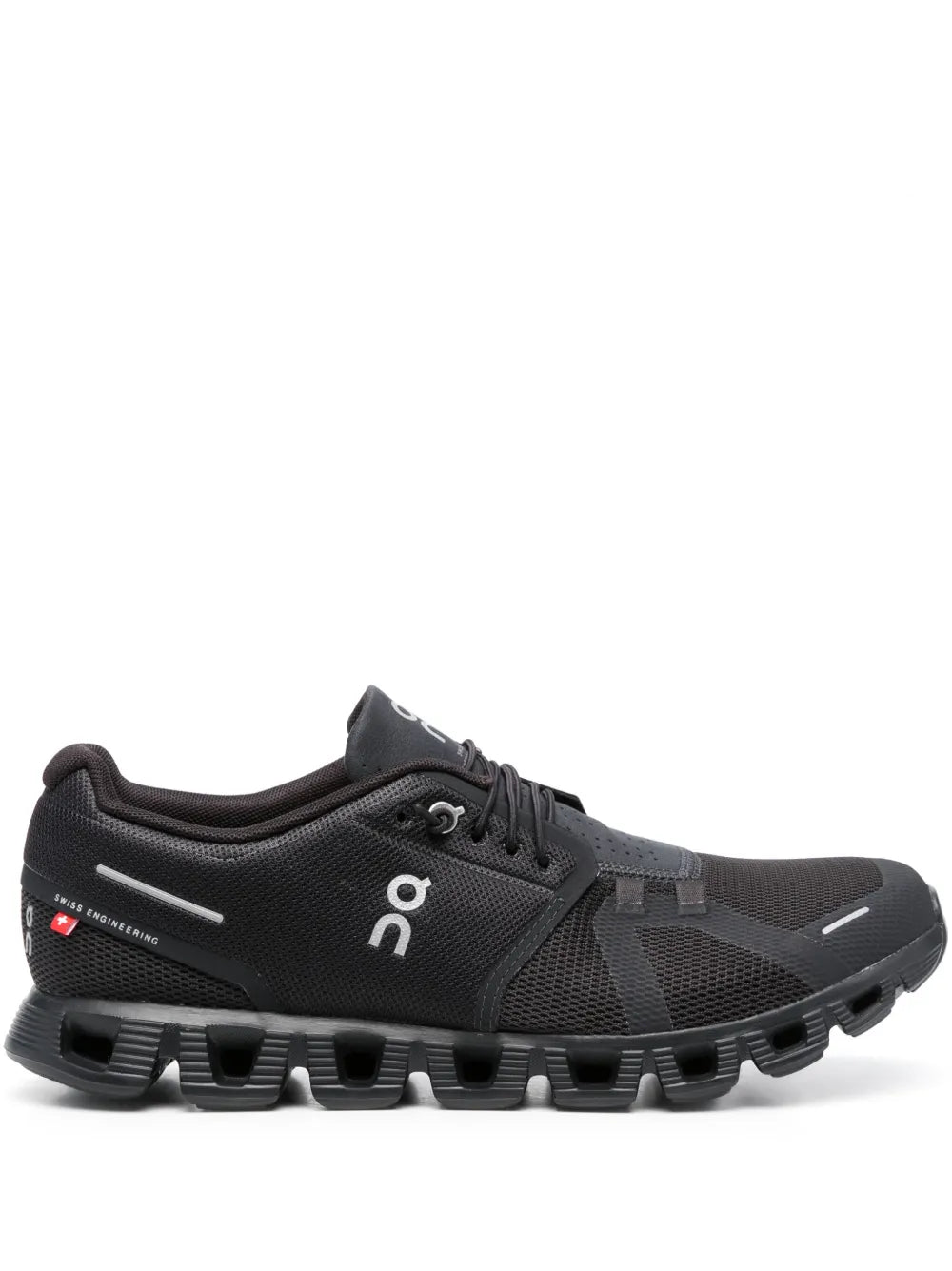 On Running Cloud 5 Low-Top Sneakers