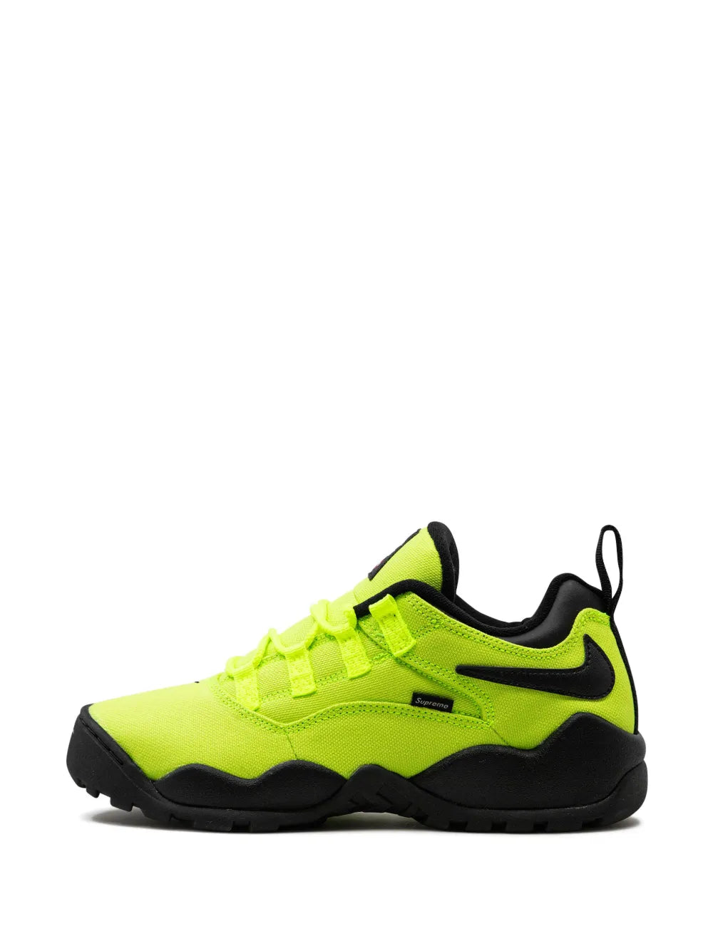 Nike X Supreme Sb Darwin Low Volt Sneakers
