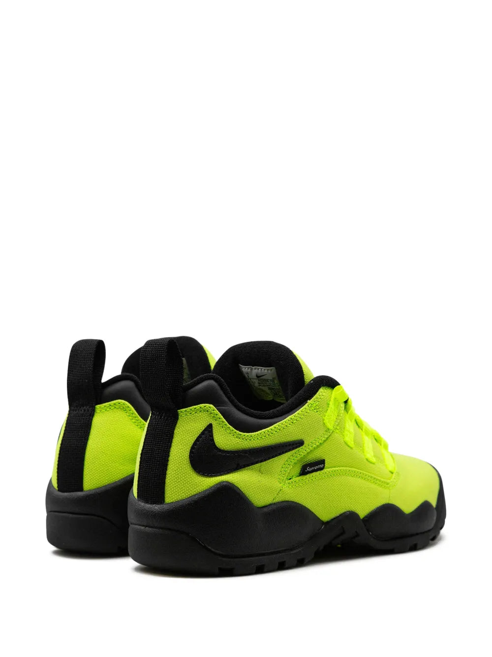 Nike X Supreme Sb Darwin Low Volt Sneakers