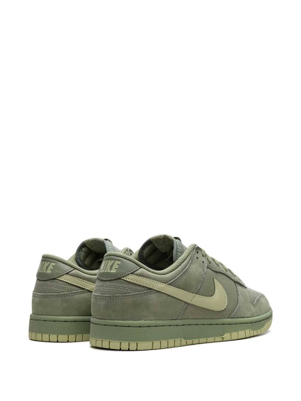 Dunk Low Oil Green Sneakers