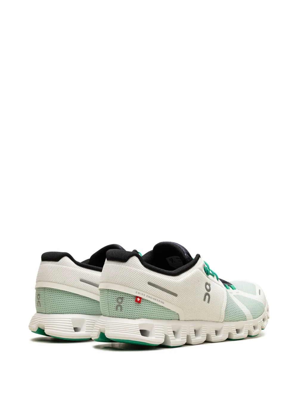 On Running Cloud 5 Low-Top Sneakers
