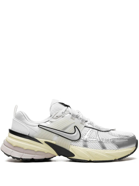 Nike V2K Run Pure Platinum/Metallic Silver Sneakers