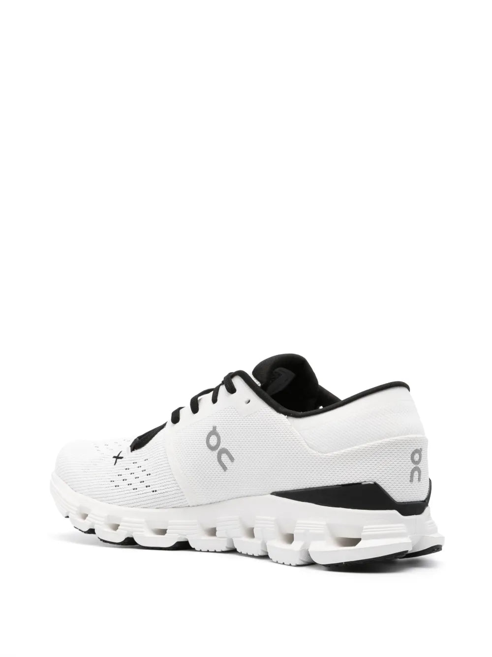 On Running Cloud X 4 Sneakers