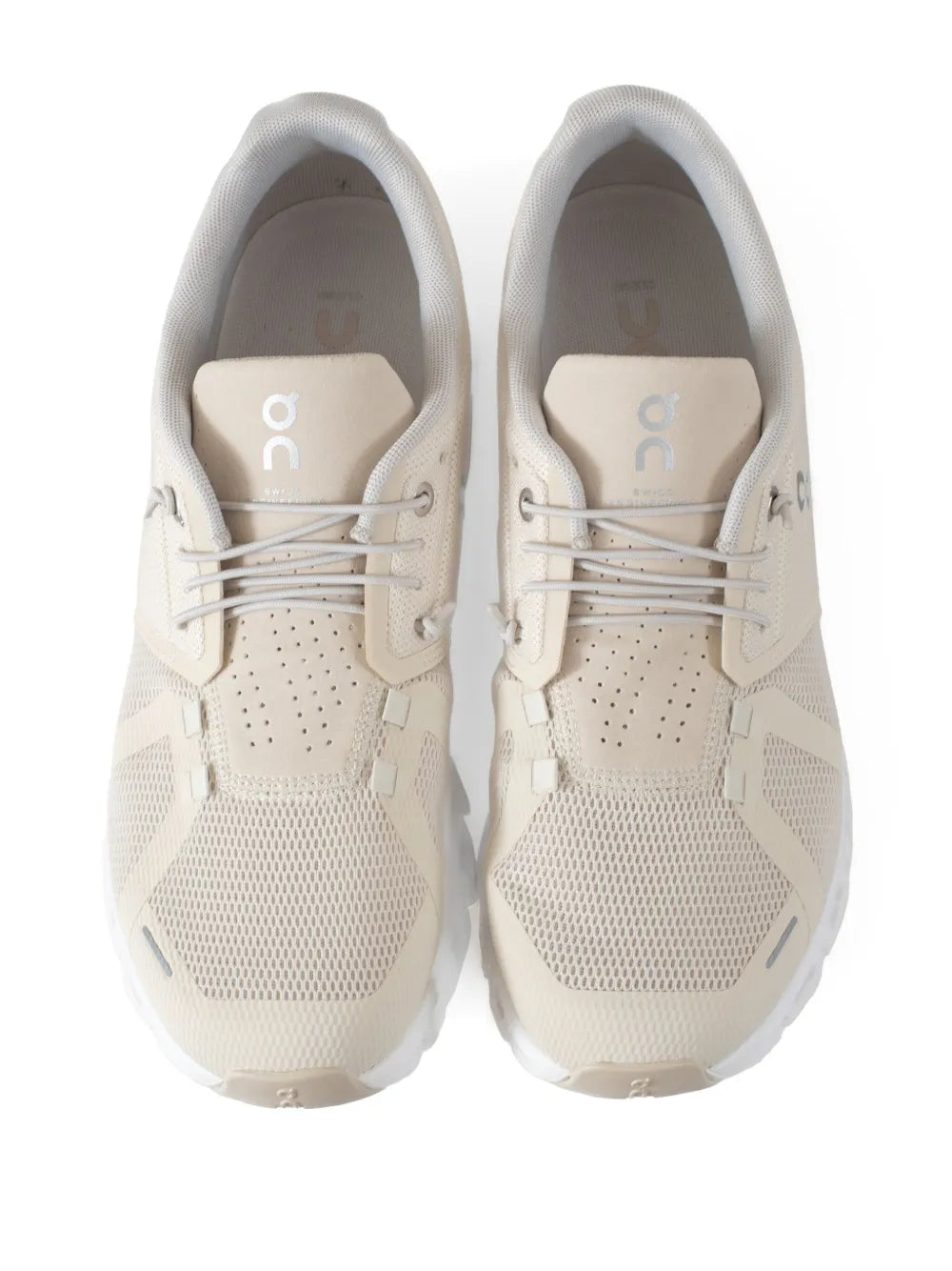 On Running Cloud 5 Low-Top Sneakers