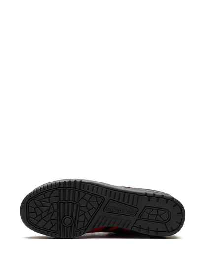 adidas Rivalry Marvel - Deadpool Trainers
