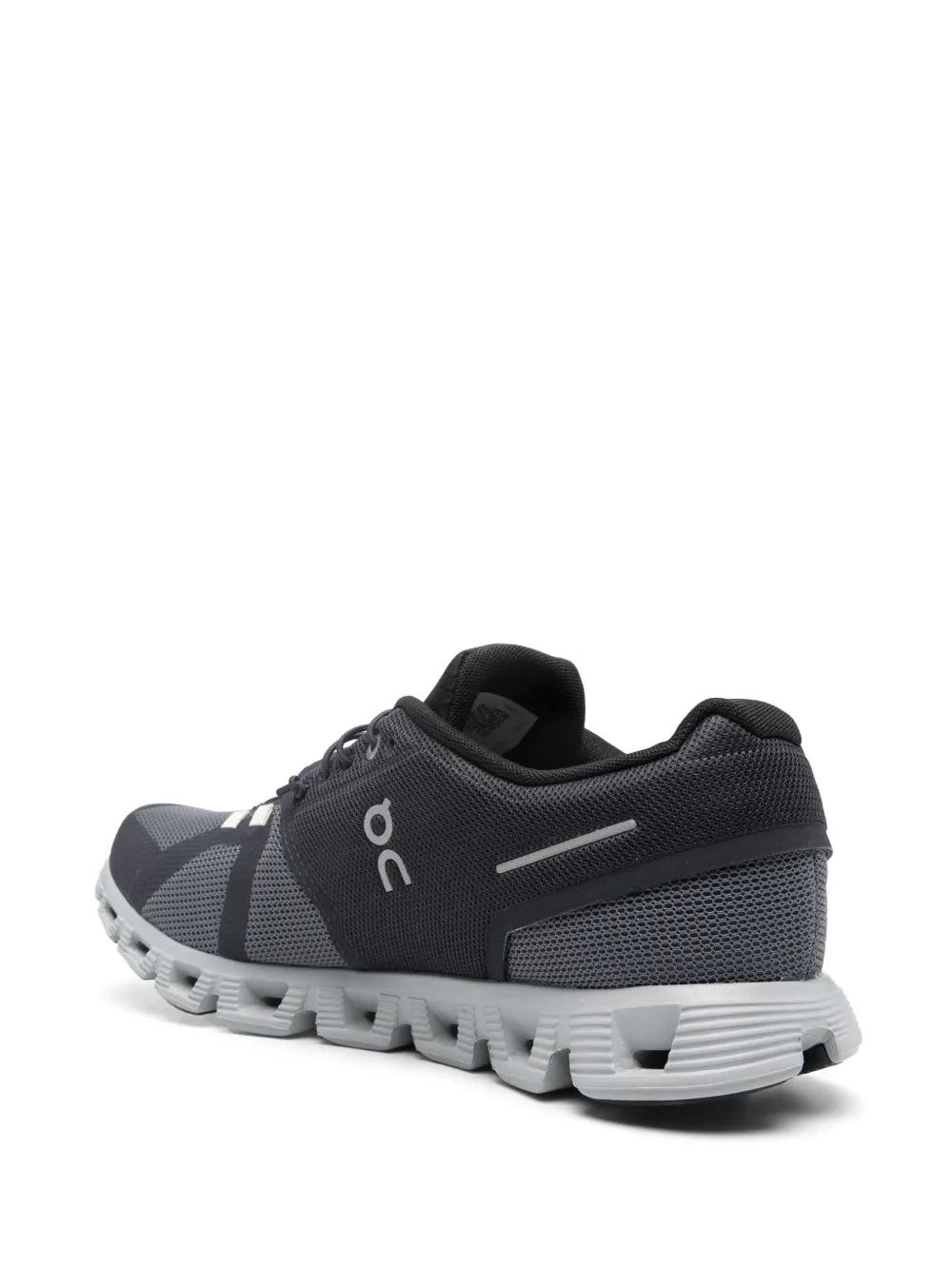 On Running Cloud 5 Push Sneakers