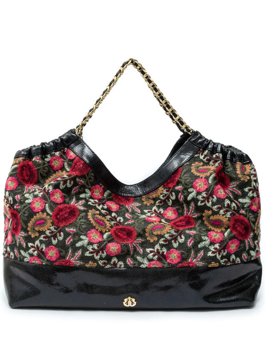 IslaDanny tote bag