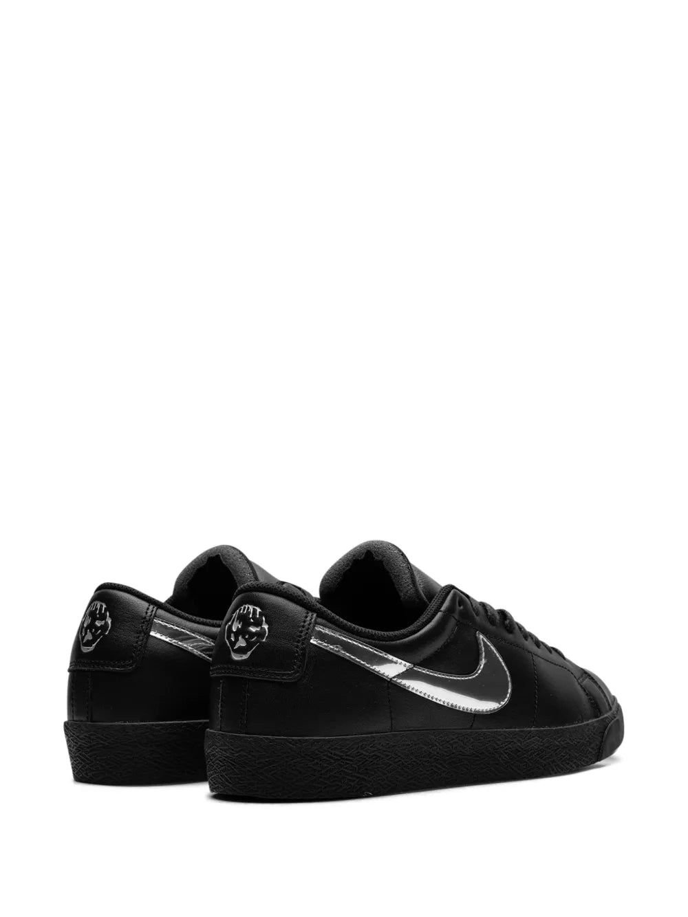 Nike X Dancer Skateboards Sb Zoom Blazer Low Sneakers