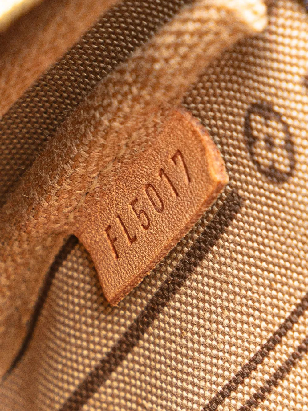 Pre-OwnedLouis Vuitton Pre-Owned2007 Monogram Trunks and Bags Mini Pochette Accessoires handbag