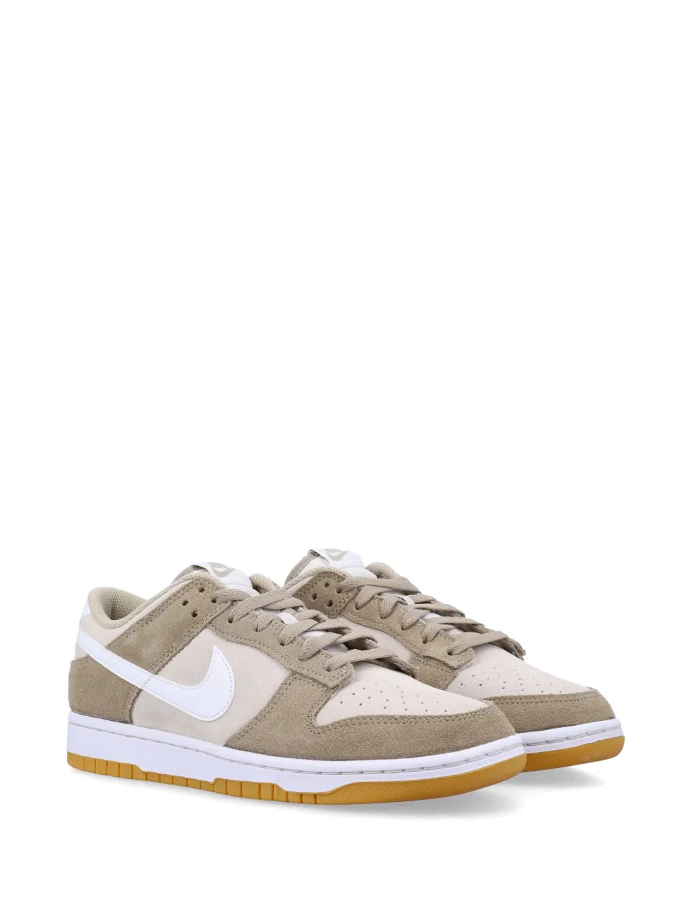 Dunk Low Sneakers
