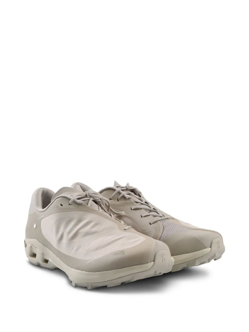 On Running Cloudventure Peak Sneakers