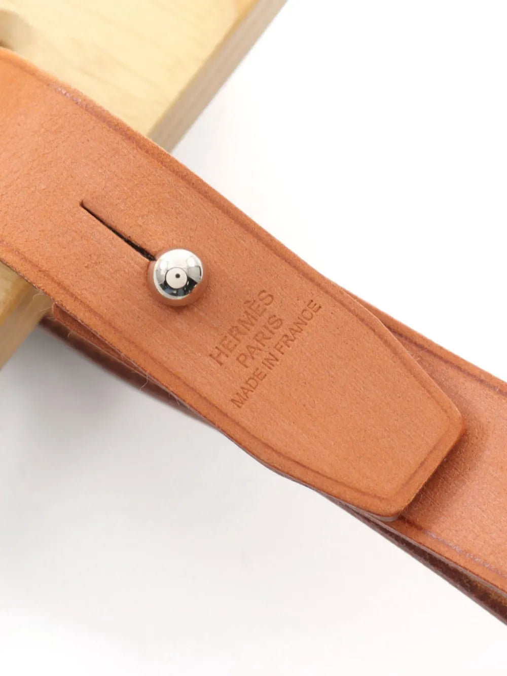 Pre-OwnedHermre-Owned2020s logo-stamp hardware