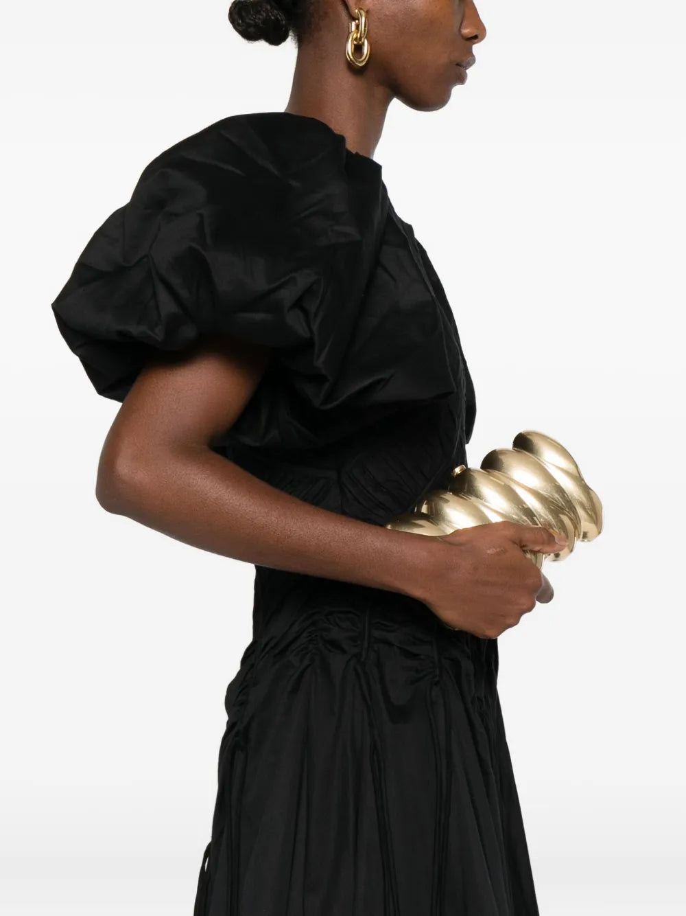 SimkhaiReya twisted clutch bag