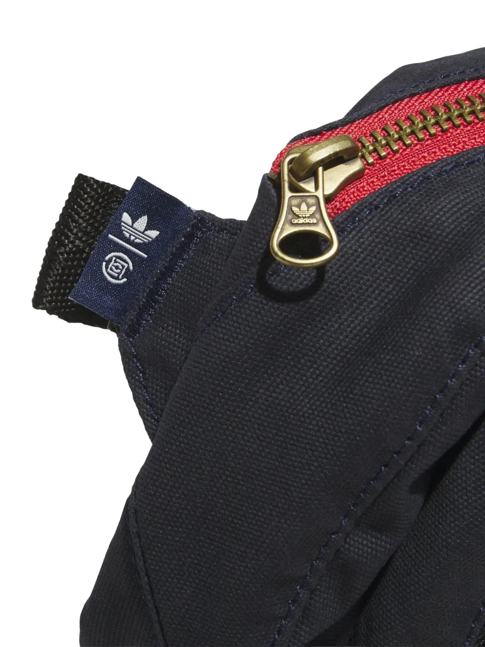 adidaslogo-patch belt bag