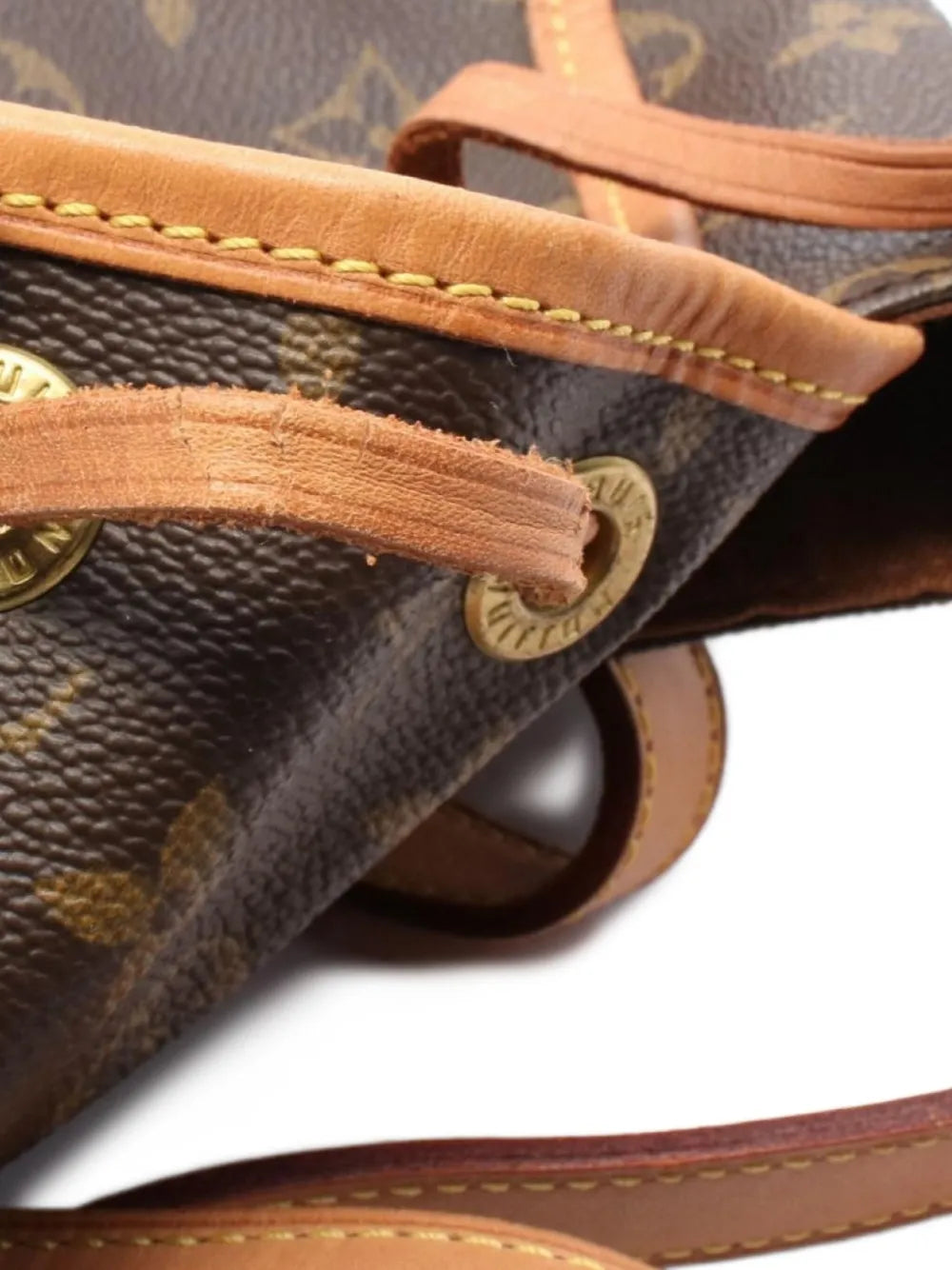 Pre-OwnedLouis Vuitton Pre-Owned2001 Montsouris MM backpack