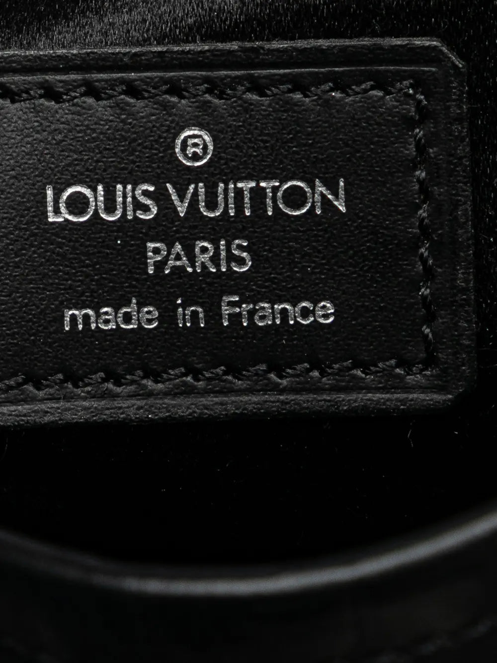 Pre-OwnedLouis Vuitton Pre-Owned2001 Monogram Mini Satin bucket bag