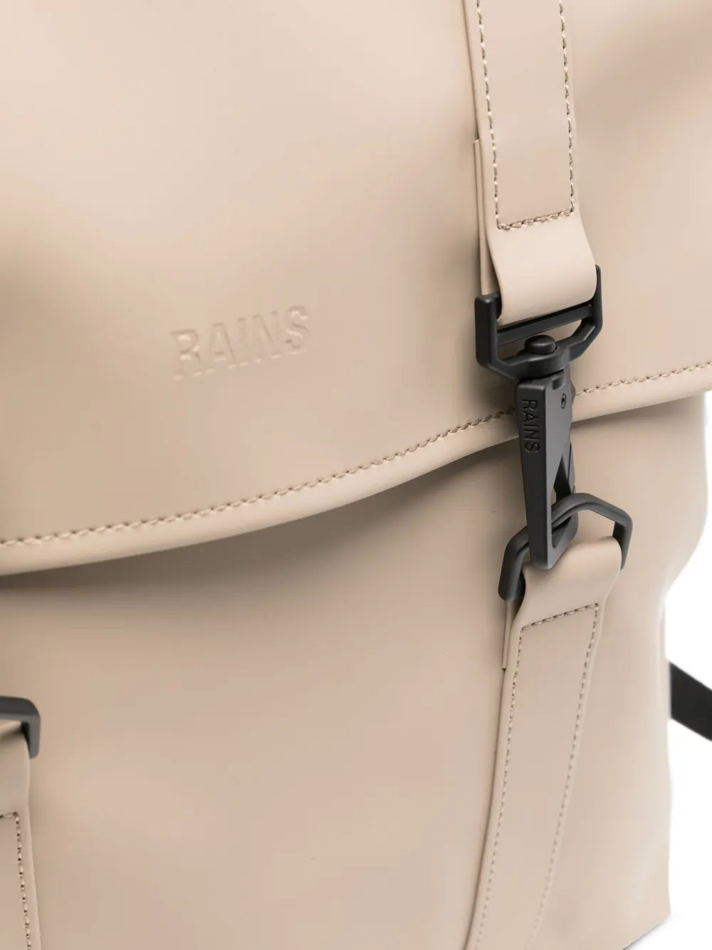 Rainsmini W3 backpack