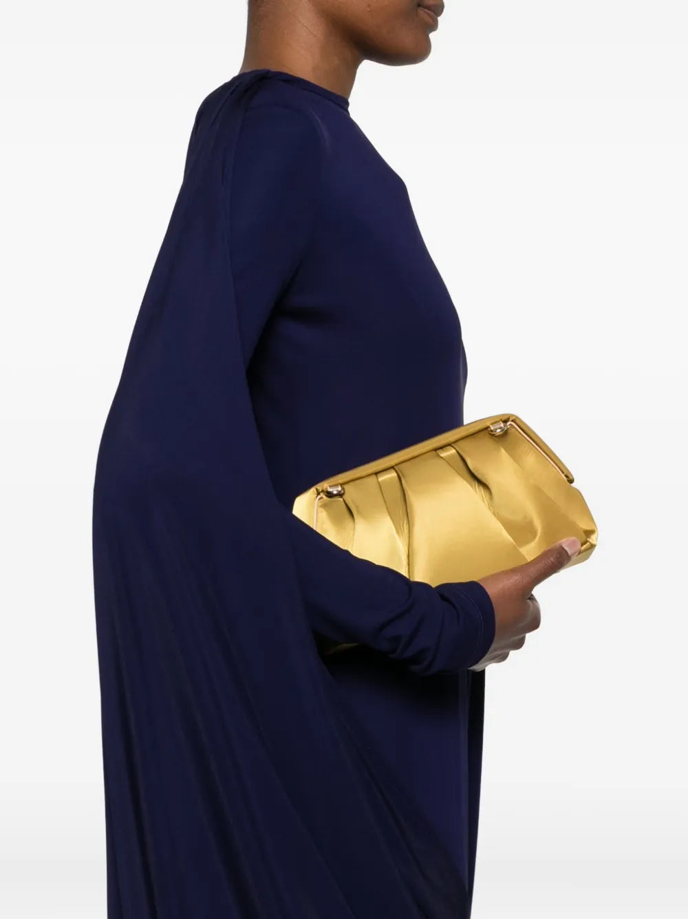 Themoirathered detachable-strap clutch bag